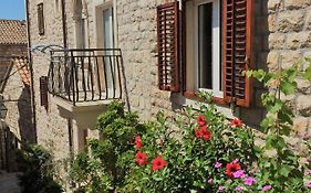 Apartman Pod Forticu